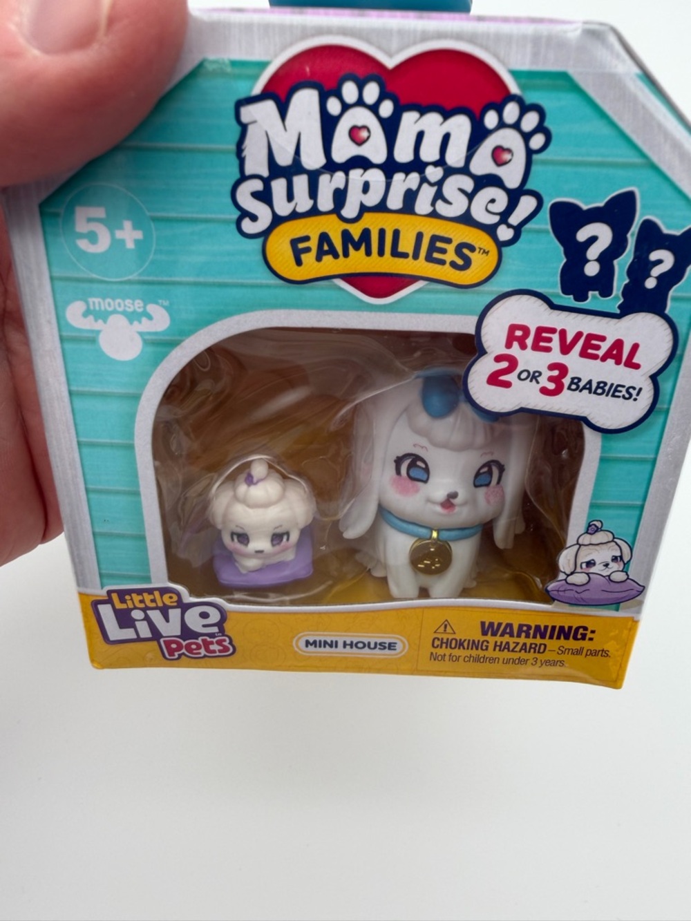 Mama Surprise Maltese Families Mini House Playset